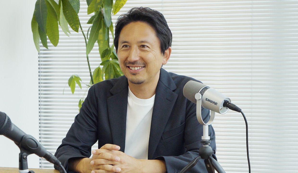 堅苦しさも、面倒な手入れも、ジャージーシャツが解決してくれた